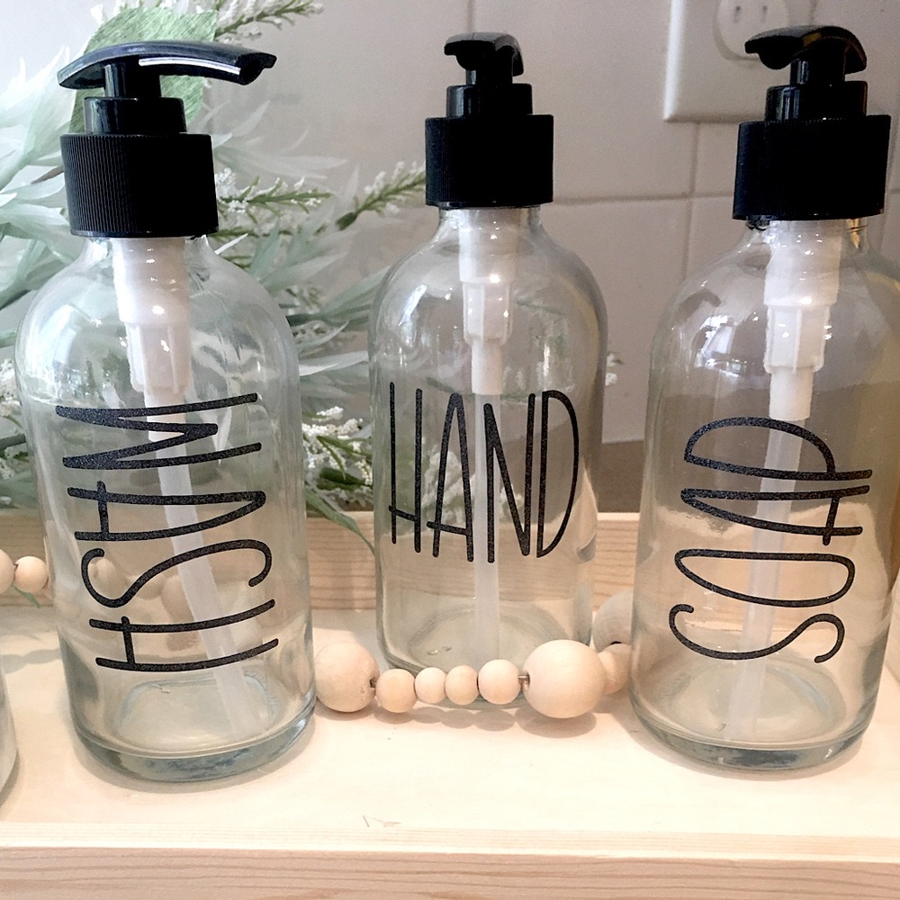 💰 ⬇️Glass Pump Bottles (3) 🌼 8 oz NEVER USED
